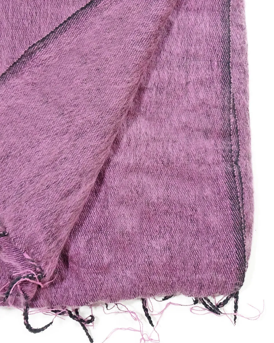 Brushed Woven Blanket in Lilac