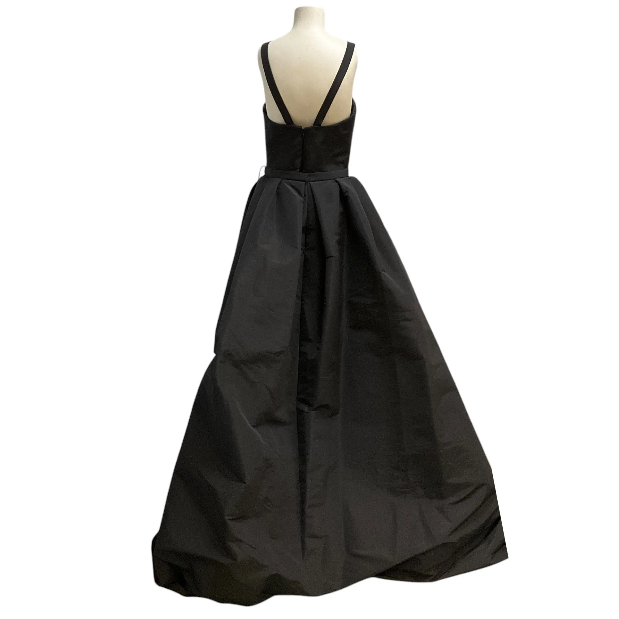 Carolina Herrera Black Two-Piece Satin Gown / Formal Dress