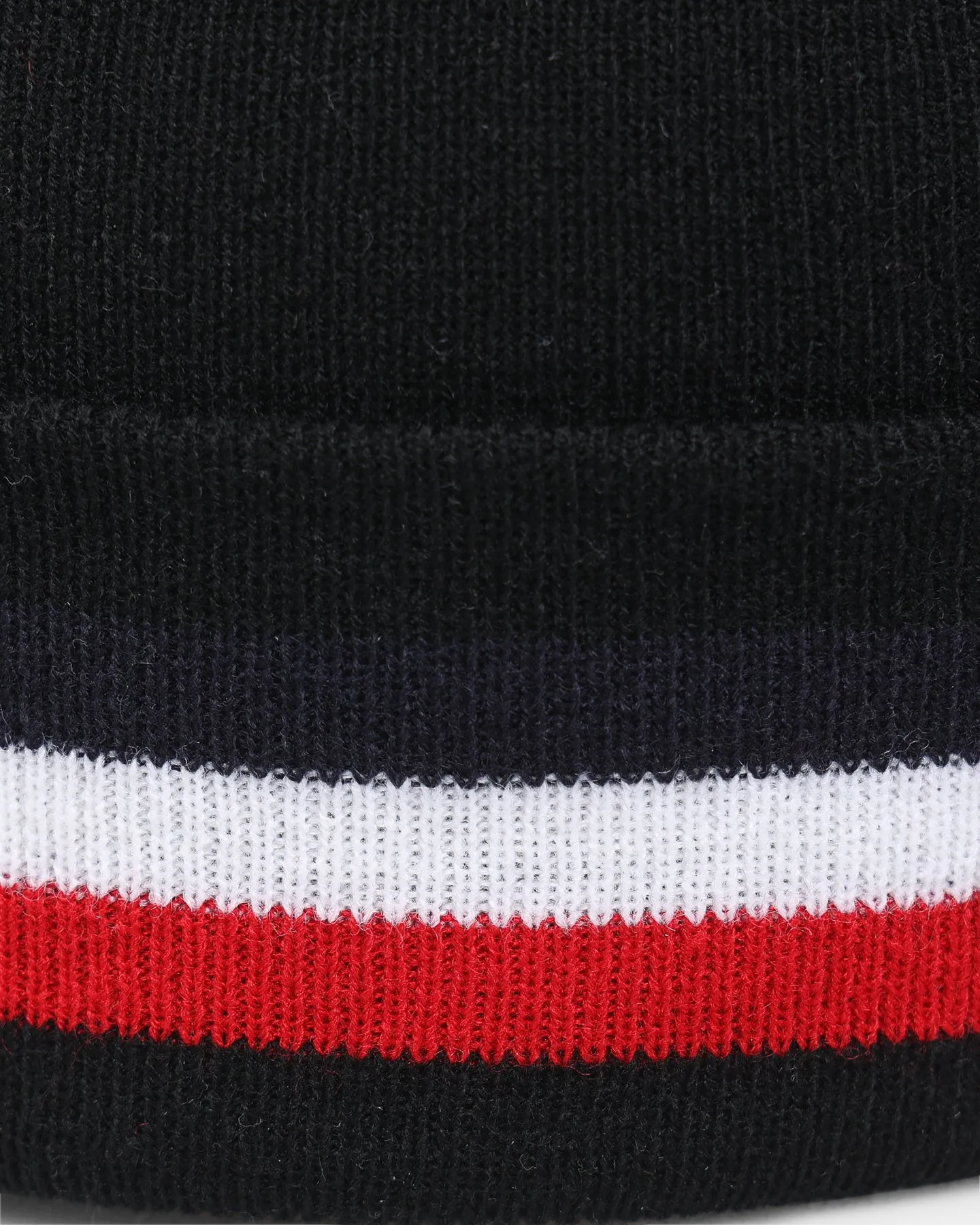 Carre Insigne Beanie Black