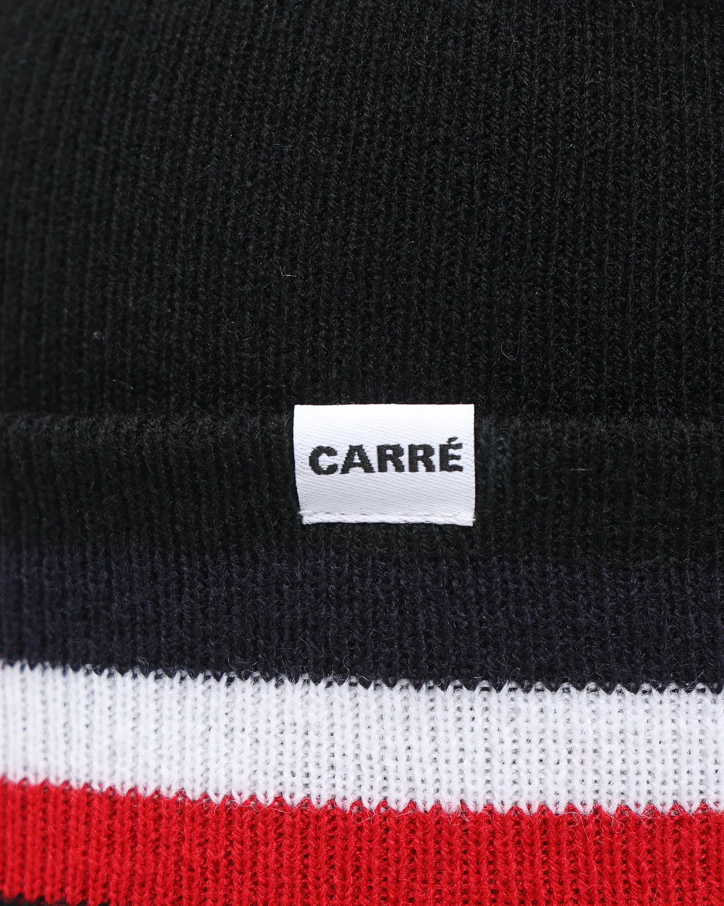 Carre Insigne Beanie Black