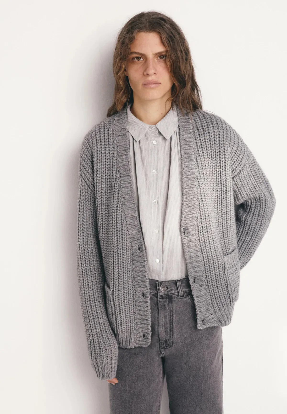 Cortland Cardigan in Grey