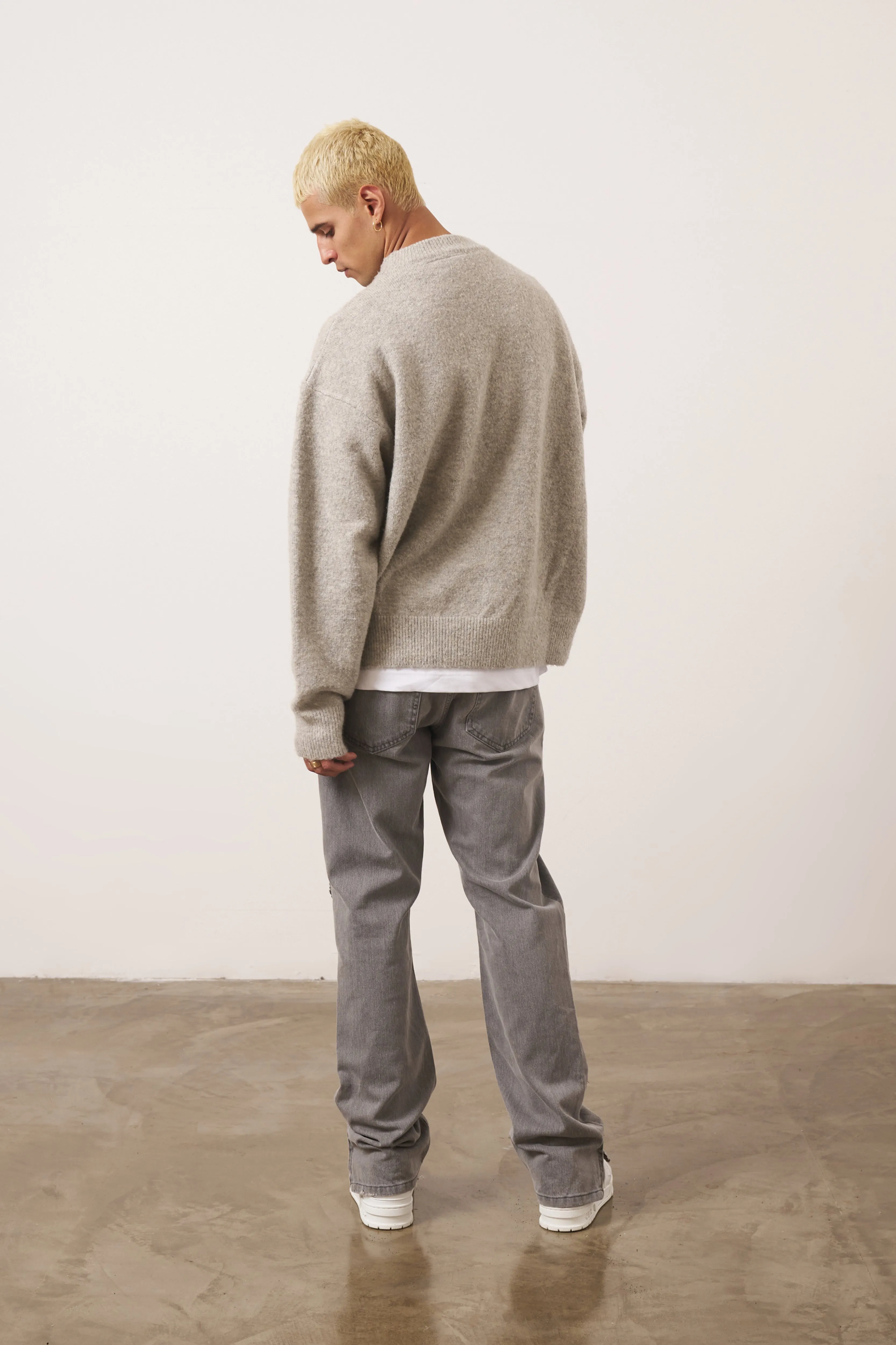 COUTURE SCRIPT KNITTED CREW - GREY