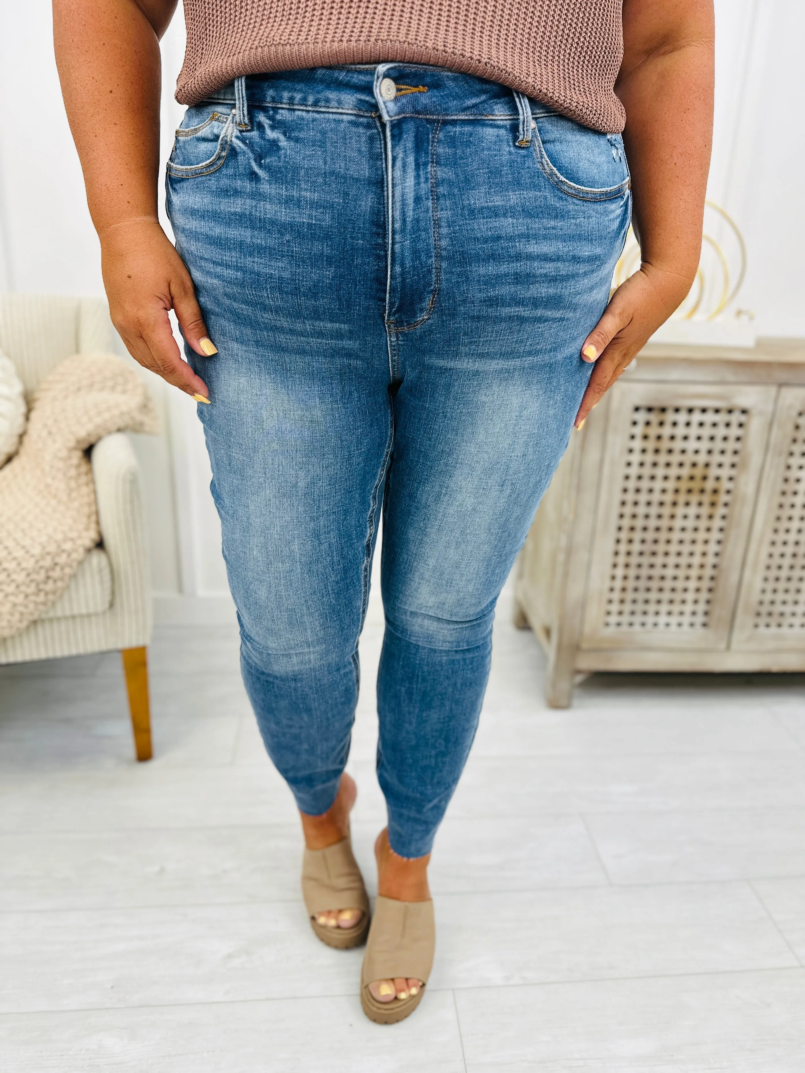 Judy Blue REG/CURVY Trifecta 2.0 Tummy Control   Butt Lifting Skinny Jeans