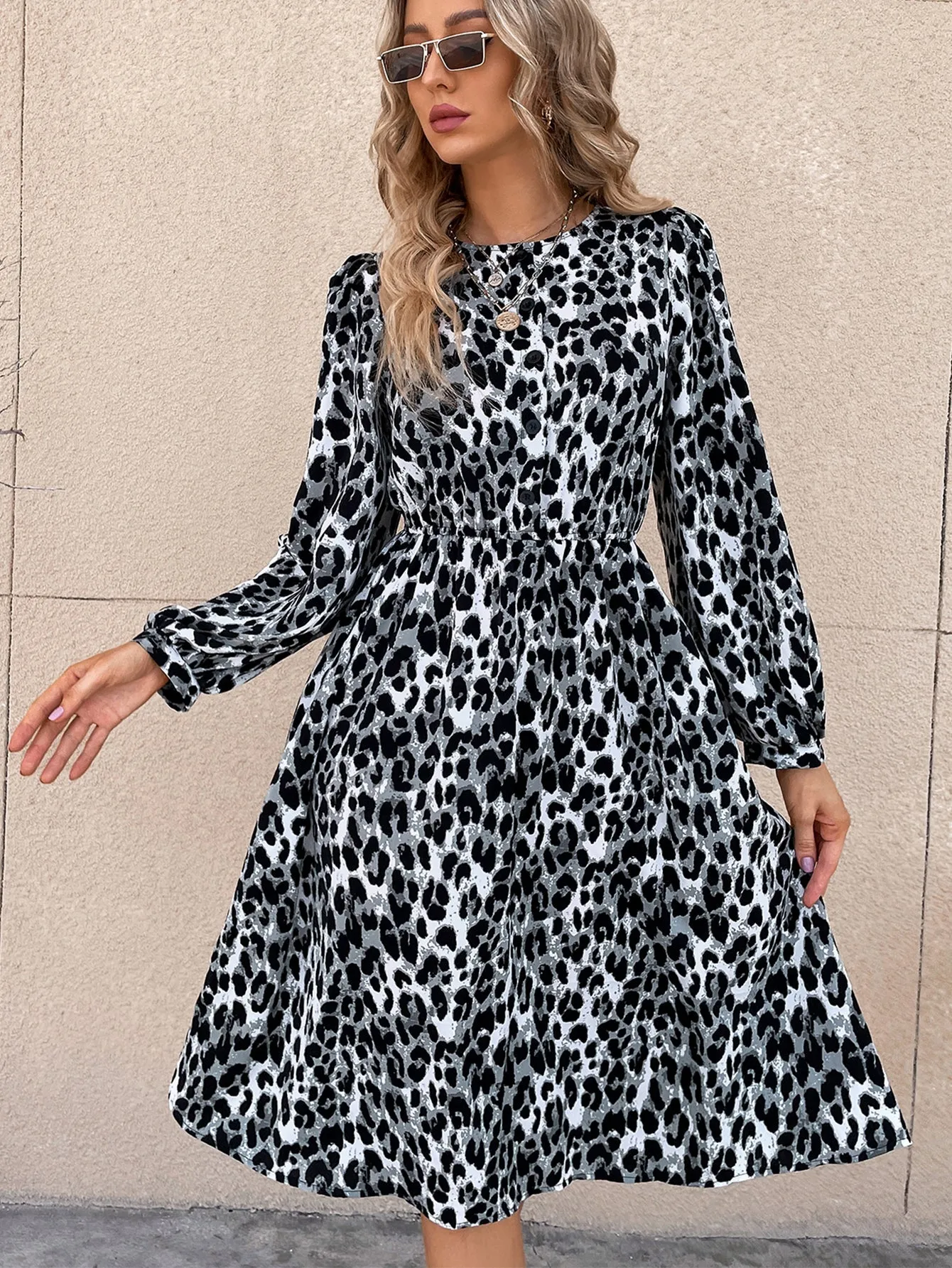 KittenAlarm - Leopard Elastic Waist Dress