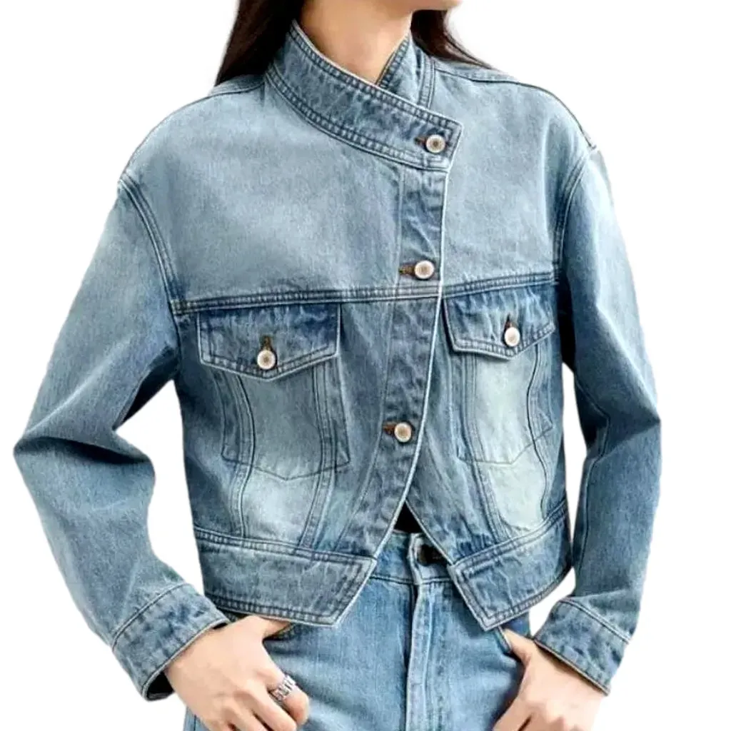 Light-wash vintage denim jacket for women