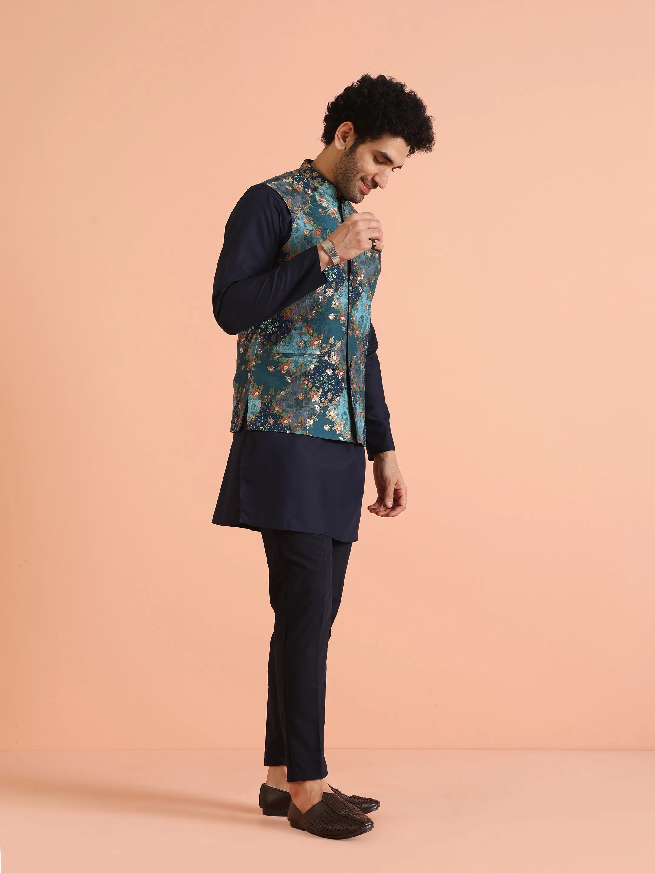 Men Blue Printed Jacket (Set of 1)