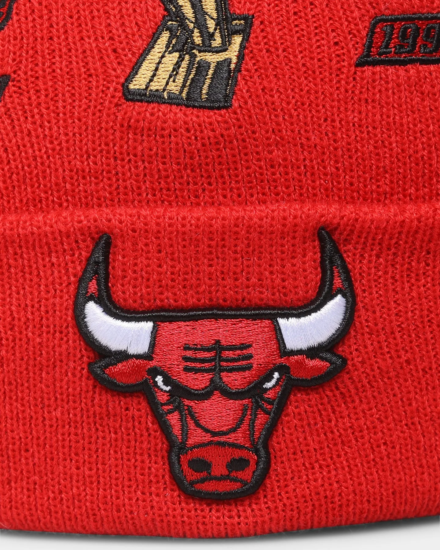 New Era Chicago Bulls Knit Thin All-Over Beanie Red