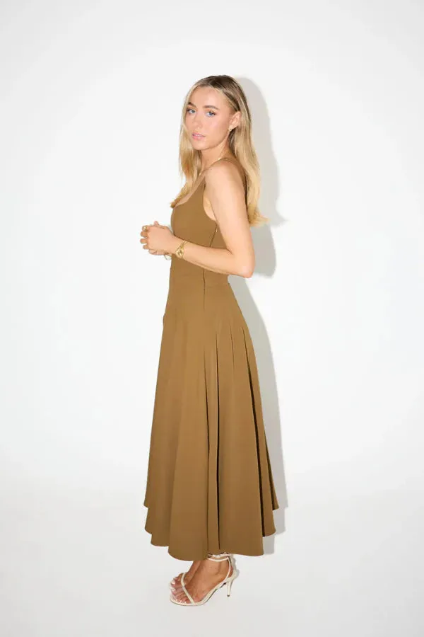 Odd Muse The Ultimate Muse Low Waist Square Neck Midi Dress - Olive