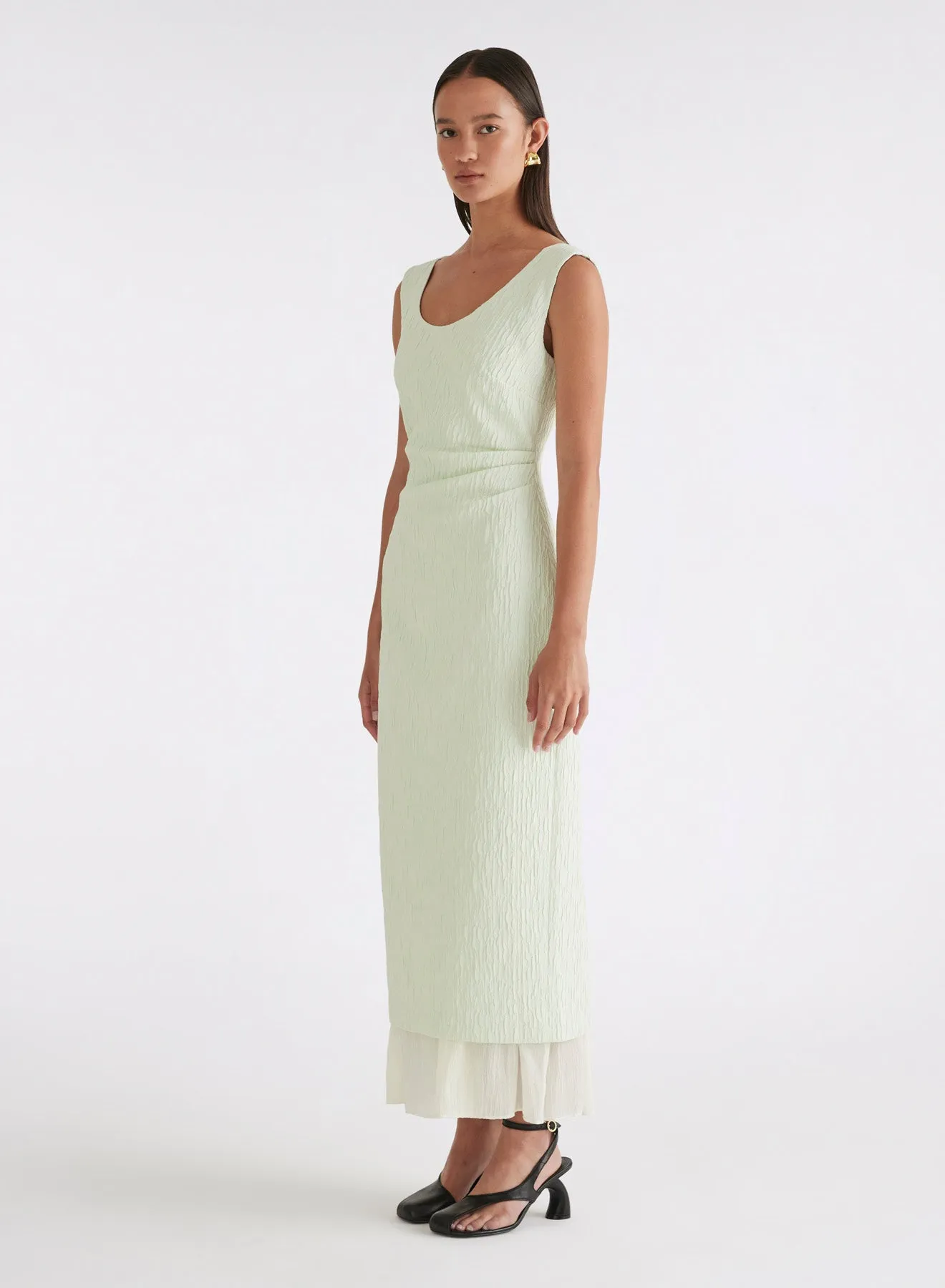 OLIVIA DRESS (PISTACHIO)