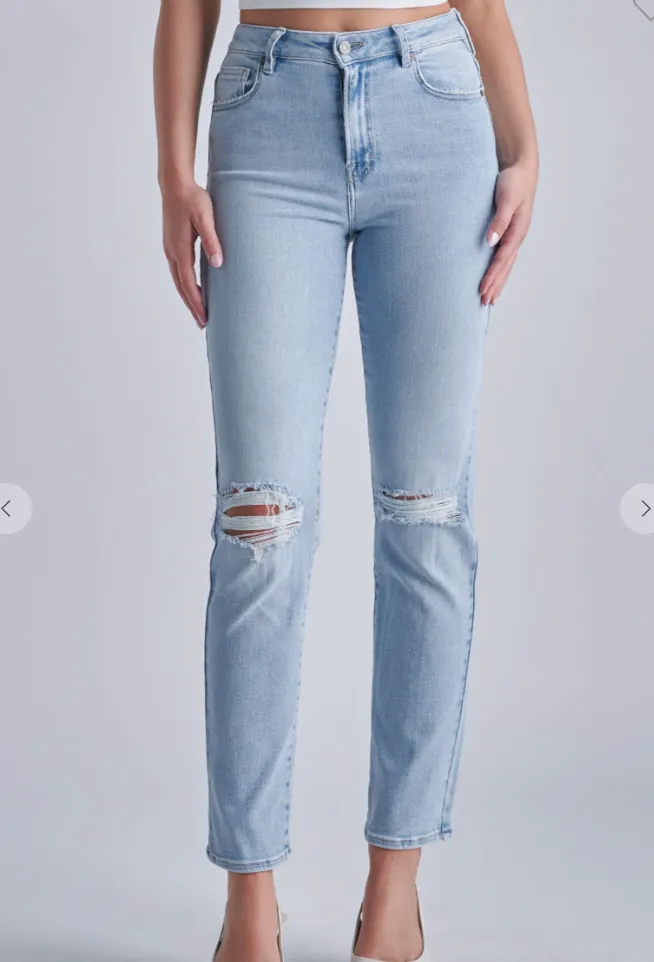 Perfect Day Light Wash Distressed Straight Leg Denim