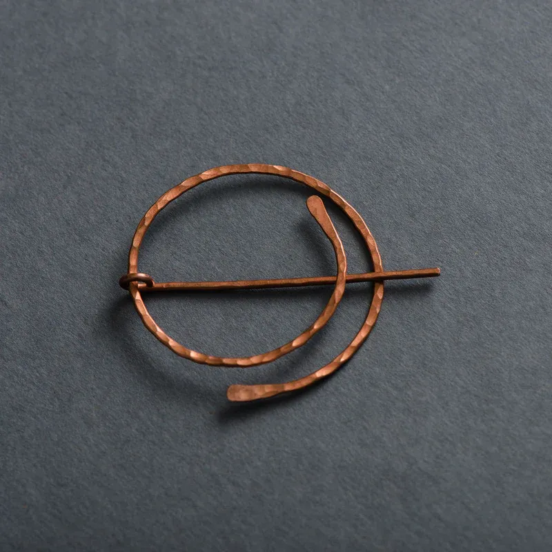 Twig & Horn - Lallybroch Copper Shawl Pin