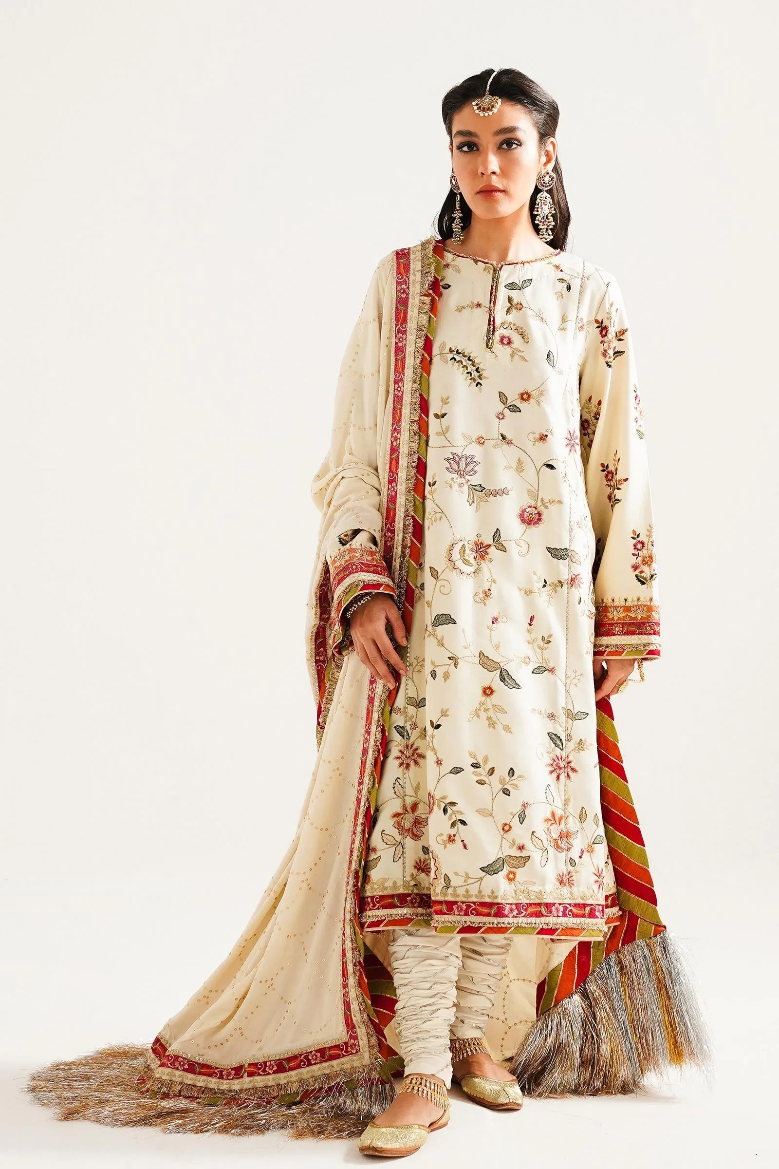 Zara Shahjahan Winter Collection 2023 – WS23-D5